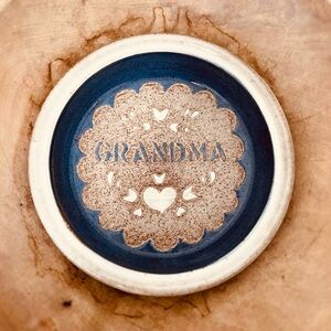 COASTAL GRANDMOTHER AESTHETIC HAND MADE GRANDMA PIE‎ PLATE